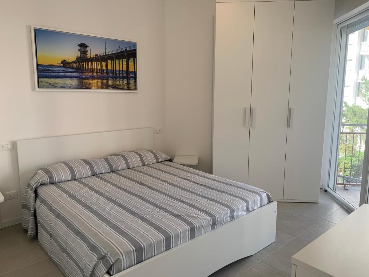 Condominio Cristallo Lignano Sabbiadoro Exterior foto