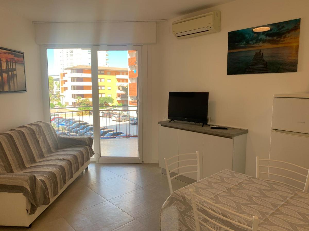 Condominio Cristallo Lignano Sabbiadoro Exterior foto